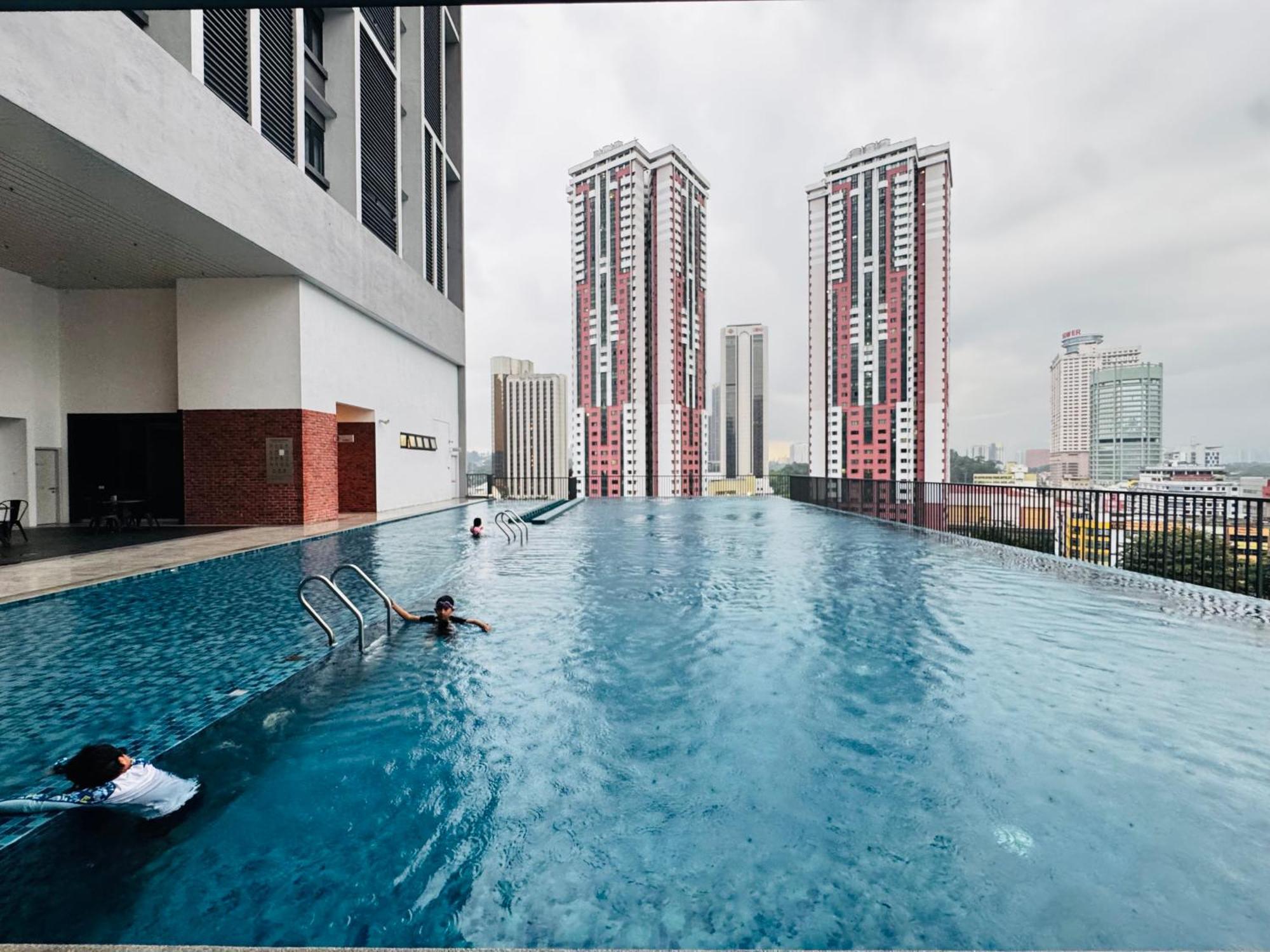 Chambers Suites Kl クアラルンプール エクステリア 写真